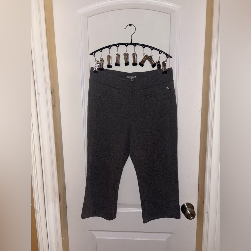 Danskin - Grey Cropped Leggings
